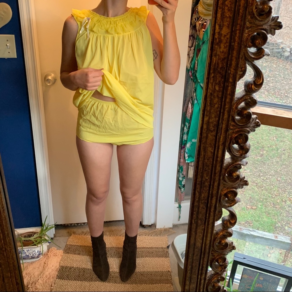 Vintage 2 piece nightie pj set 60s yellow chiffon